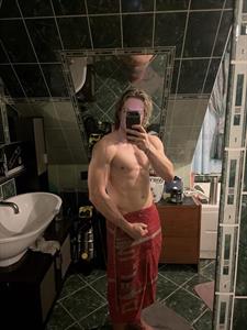 Soma 25 éves férfi, Pest megye