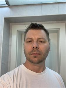 Steve 42 éves férfi, Csongrád megye