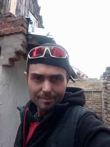 Stormer 47 éves férfi, Nitriansky