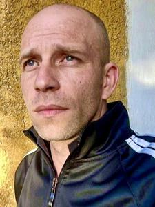 Stvn 39 éves férfi, Győr-Moson-Sopron megye