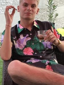 Szabi 23 éves férfi, Trnavský