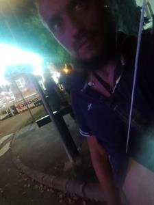 Szabi 31 éves férfi, Tolna megye