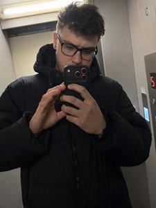 Szabi23 23 éves férfi, Csongrád megye