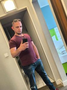 Szabi87 37 éves férfi, Hajdú-Bihar megye