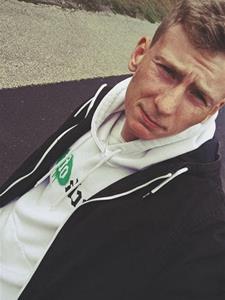 Szabii 20 éves férfi, Budapest