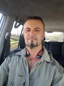 Dezső  45 éves férfi, Budapest