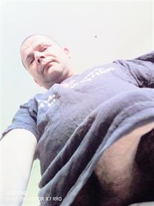 Szerda 48 éves férfi, Budapest