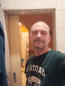 Szupi 47 éves férfi, Budapest