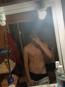 T. Zsolo 19 éves férfi, Budapest