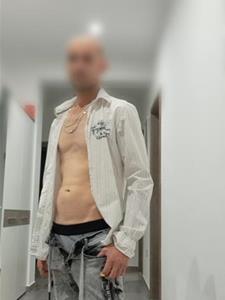 Tailor 40 éves férfi, Győr-Moson-Sopron megye