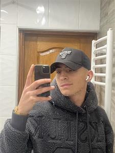 Tamás 22 éves férfi, Békés megye