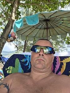 Tamás 44 éves férfi, Budapest