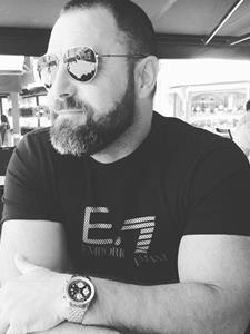 Tazman 45 éves férfi, Budapest