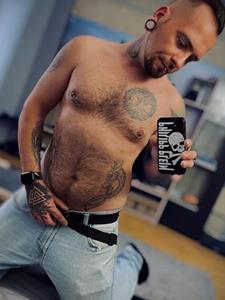 Tetovált88 37 éves férfi, Pest megye