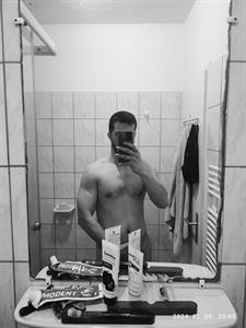 ThoMee 38 éves férfi, Budapest