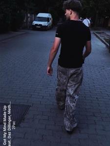 Tibi 18 éves férfi, Budapest