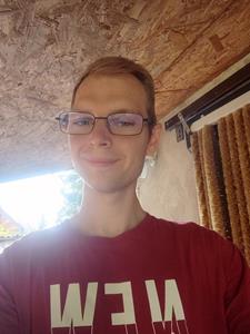 Tibor 29 éves férfi, Pest megye