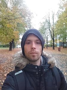 Tiburon 30 éves férfi, Csongrád megye