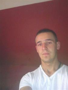 Tohotom 34 éves férfi, Győr-Moson-Sopron megye