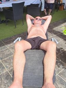 Tom264 58 éves férfi, Zala megye