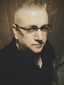 Tomasz  46 éves férfi, Veszprém megye