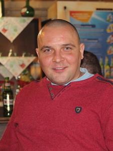 Tomasz01 40 éves férfi, Komárom-Esztergom megye