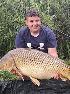 Tomee 20 éves férfi, Hajdú-Bihar megye