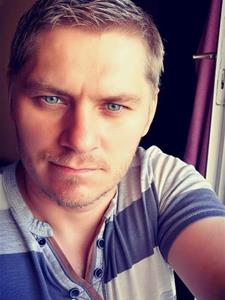 Tomi 46 éves férfi, Fejér megye