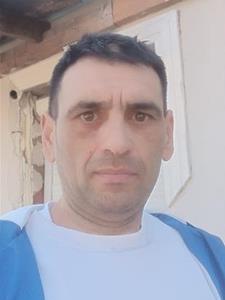 Tomi 37 éves férfi, Nógrád megye