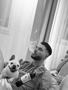 Tomi 28 éves férfi, Budapest