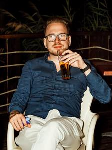 Tomi 27 éves férfi, Budapest