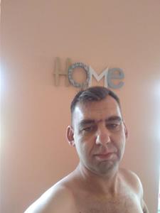 Tamás 42 éves férfi, Bács-Kiskun megye