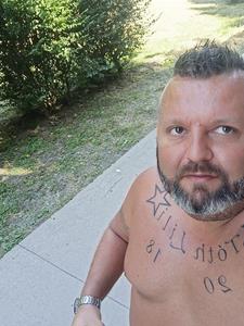 Tosa 40 éves férfi, Baranya megye
