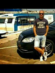 Totti 47 éves férfi, Fejér megye