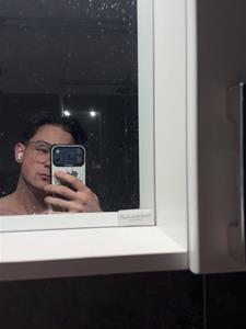 Tututu 23 éves férfi, Budapest