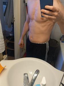 VágyAdó 41 éves férfi, Veszprém megye