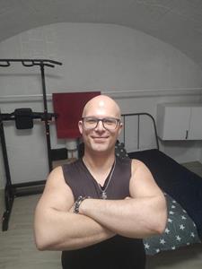Valentin 31 éves férfi, Budapest
