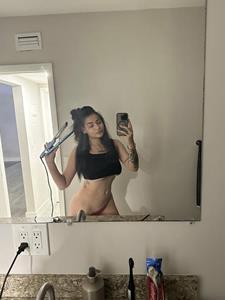 Vanessza 22 éves nő, Budapest