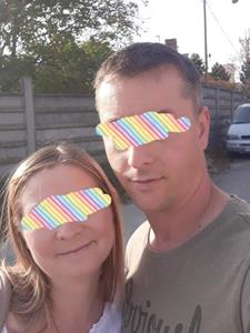 Veronzsi 37 és 43 éves nő, Komárom-Esztergom megye