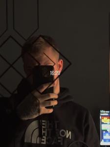 Vikk 19 éves férfi, Jász-Nagykun-Szolnok megye