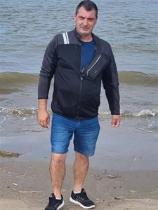 Vipe 46 éves férfi, Budapest