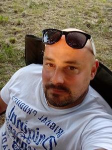 Vwgabika 35 éves férfi, Veszprém megye