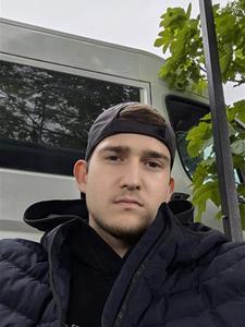 Zalán 19 éves férfi, Fejér megye