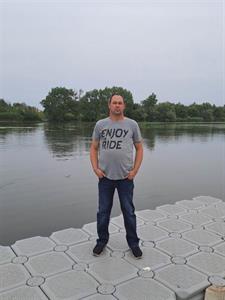 Zebu 37 éves férfi, Jász-Nagykun-Szolnok megye