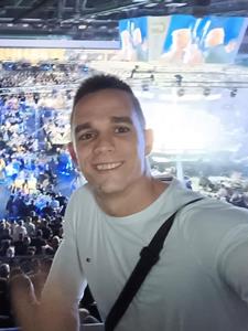 Zii 33 éves férfi, Budapest