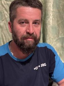 Zoki 44 éves férfi, Hajdú-Bihar megye