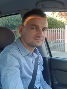 Zolee1984 41 éves férfi, Budapest