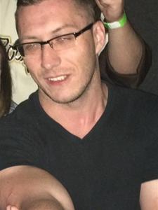 Zoli 38 éves férfi, Budapest