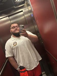 Zoli 25 éves férfi, Budapest