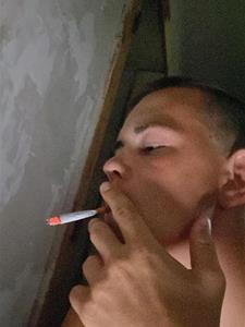 Zolika 25 éves férfi, Bratislavský